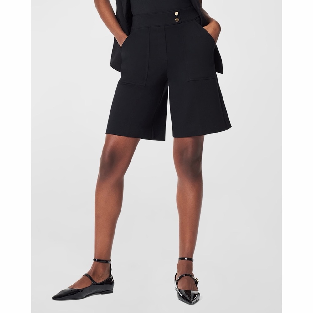 SPANX Ponte Button Tab Shorts Black High Rise